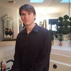 Meet your Posher, Nicholas